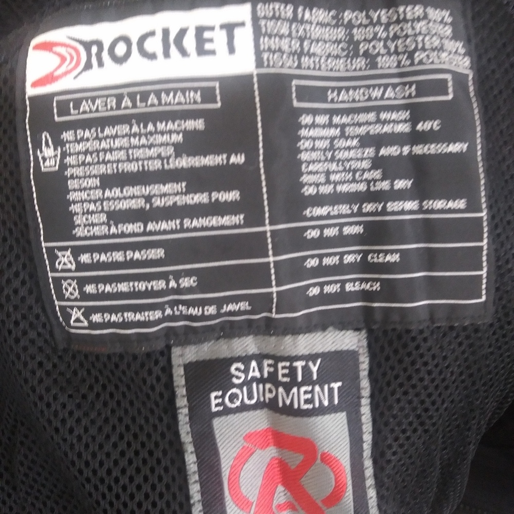 Soe Rocket Jacket Size L. Black Color With Pocket - image 6